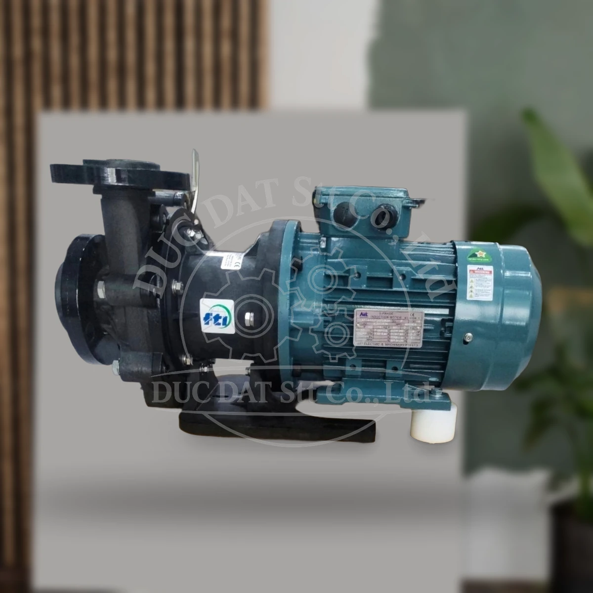 Đặc điểm kỹ thuật nổi bật của PFV40 và M5V